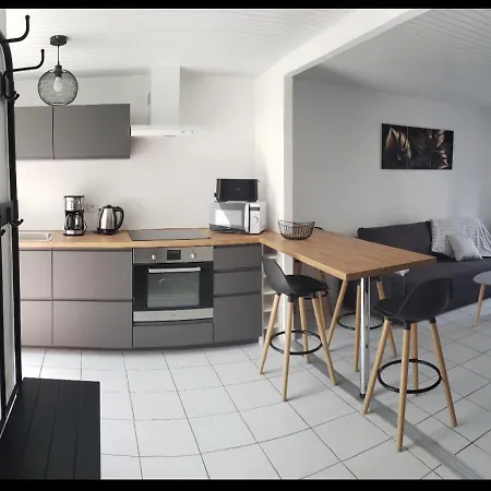 Ile De Saint-nicolas T2 Et/ou Ile De Penfret Apartman